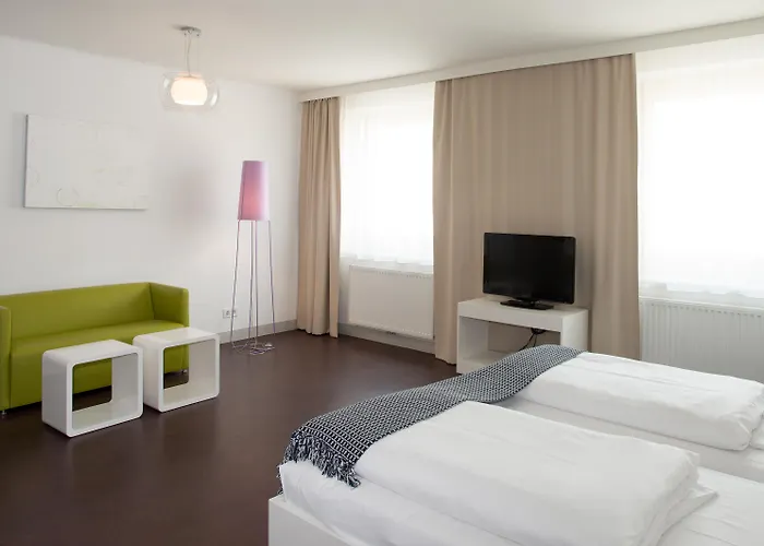 Stanys - 3*