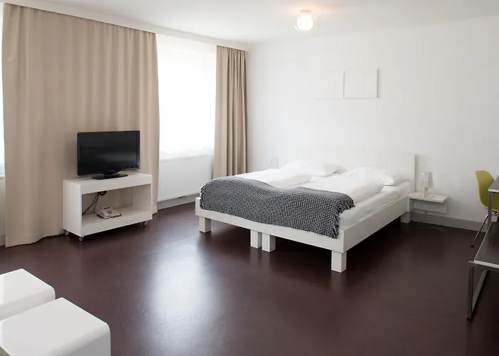 Stanys - Otel